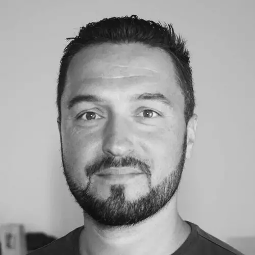 Sebastien Aunave, professeur de danse en ligne au centre de danse de Roiffieux